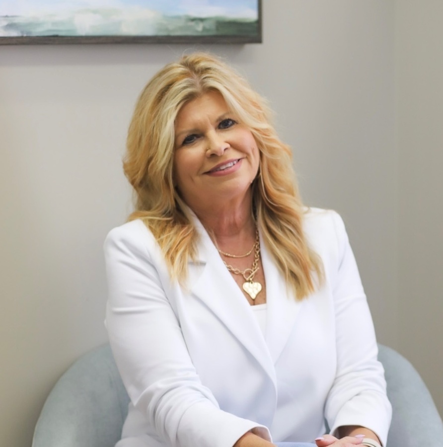 Vicky Watkins Agent Photo